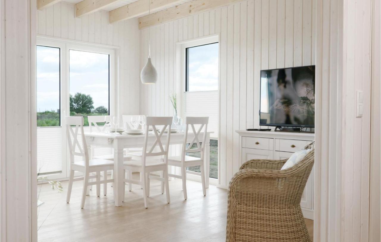 Lovely Home In Ostseeresort Olpenitz With Sauna Exteriör bild